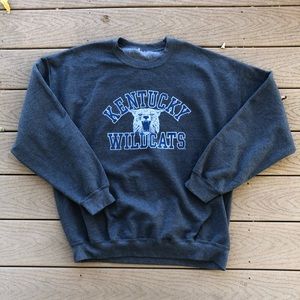 Vintage Kentucky Wildcats sweatshirt